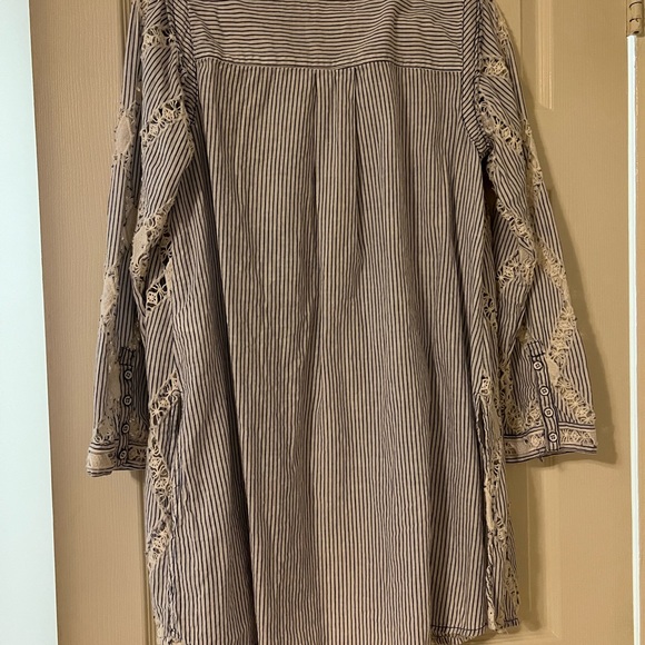 Free People - Picture 5 of 5